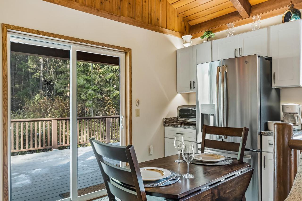 Cozy One Bedroom With Privacy - Community Beach Access แซนด์พอยต์ ภายนอก รูปภาพ